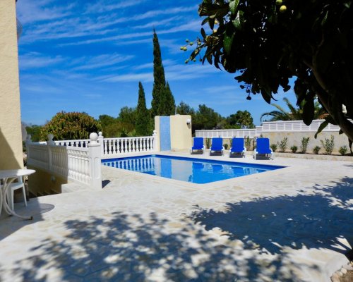 Ihr Luxusrefugium mit Panoramaausblick in Dénia