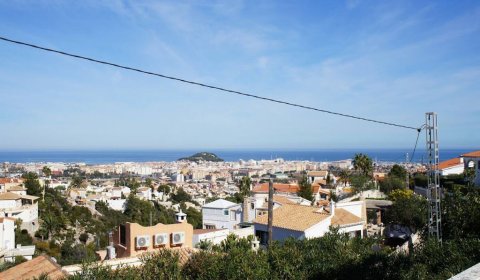 DE 615 Casa de vacaciones moderna para 6 personas con piscina privada y vistas al mar en Dénia, Costa Blanca