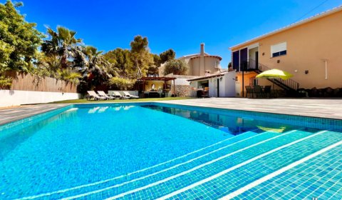 MO 618  Mediterranes Ferienhaus für 6 Personen mit privatem Pool in Moraira an der Costa Blanca