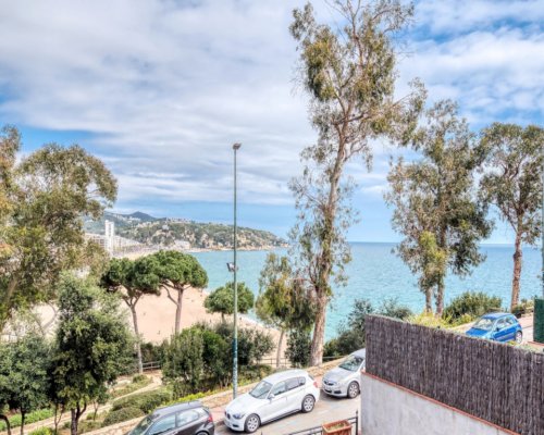 Haus mit Pool im Zentrum von Lloret de Mar mieten