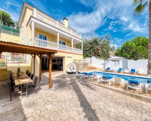 Costa Brava Ferienhaus mieten- Villa mit privatem Pool