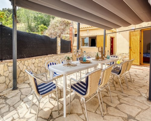Ferienhaus Lloret de Dalt – Ruhe, Pool und Meer ganz nah.