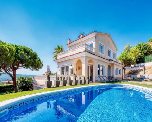 Ferienhaus in Lloret de Mar mieten – Urlaub mit Meerblick