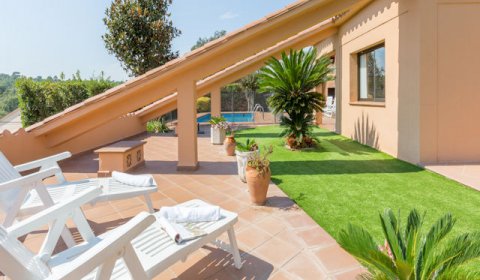 LL 654 Finca für 6 Personen mit privatem Pool bei Lloret de Mar an der Costa Brava