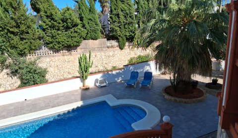 DE 404 Casa de vacaciones para 4 personas – piscina privada y vistas al mar en Dénia, Costa Blanca