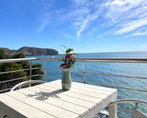 Moraira Appartement direkt am Strand für 4 Personen mit Meerblick an der Costa Blanca in Spanien