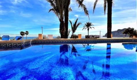 BN 932 Beachside Holiday Home for 12 persons with Private Pool and Sea Views near Benissa Costa Blanca