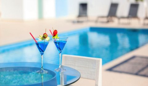 BN 121/4 Modern holiday apartment for 2 persons with swimming pool near Fustera Beach on the Costa Blanca