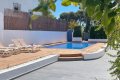 Alquilar una villa de lujo para 12 personas en Moraira, Costa Blanca – Vacaciones en el Mediterráneo en España