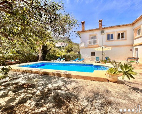 Ferienhaus Calpe mit Swimmingpool mieten