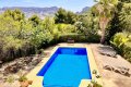 Alquila una casa vacacional en Calpe con piscina y vistas al mar – Vive el estilo de vida español