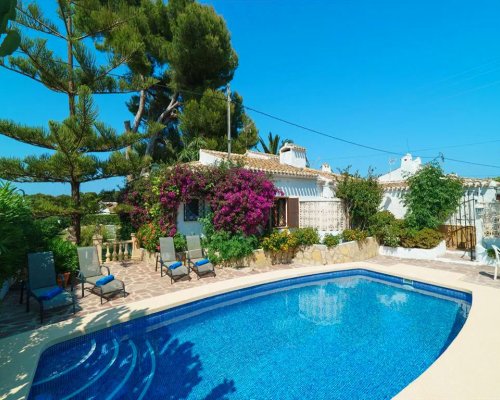 Ferienhaus mit Pool in Jávea (Xàbia) – mediterrane Urlaubstage an der Costa Blanca, Spanien