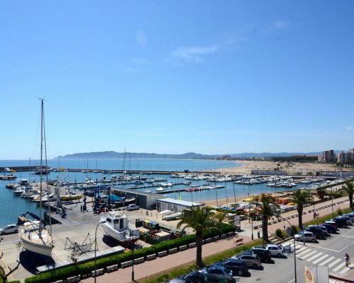 Strandnahe Ferienwohnung in L’Estartit, Costa Brava, Spanien mit Meerblick