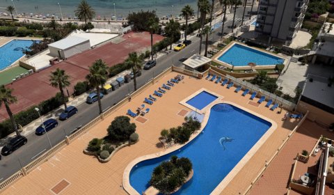 CL 111/1 Apartamento en primera línea de playa para 2/4 personas con piscina y vistas al mar en Calpe, Costa Blanca