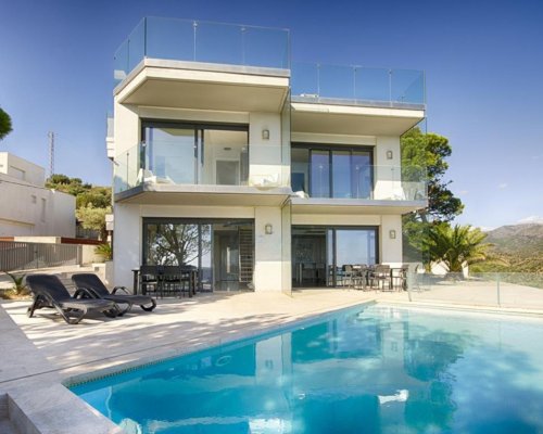 Luxus Ferienhaus mieten Spanien Costa Brava am Mittelmeer