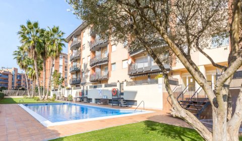 LL 111/2 Appartement pour 2/4 personnes avec piscine à Lloret de Mar Fenals sur la Costa Brava
