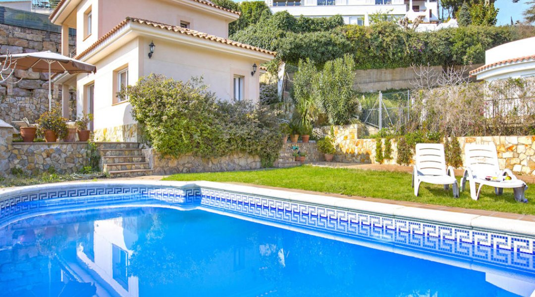 Cala Canyelles holiday home www.spanien-web.de