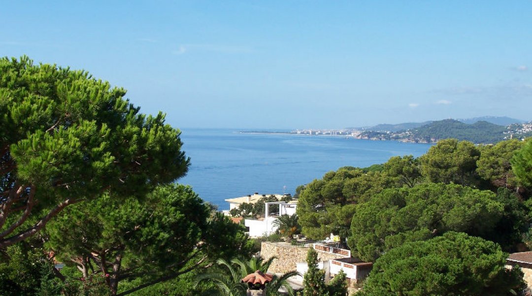 Family holiday in Cala Canyelles, Costa Brava