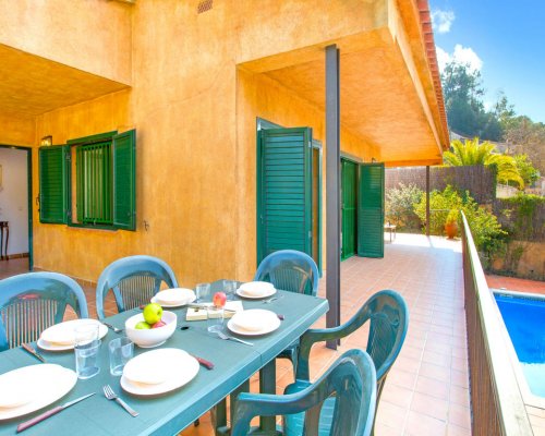 Ferienhaus Spanien Cala Canyelles www.spanien-web.de