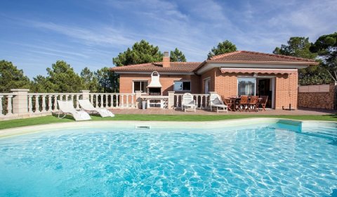 LL 641 Exklusive Ferienvilla für 6 Personen privat Pool an der Costa Brava bei Lloret de Mar