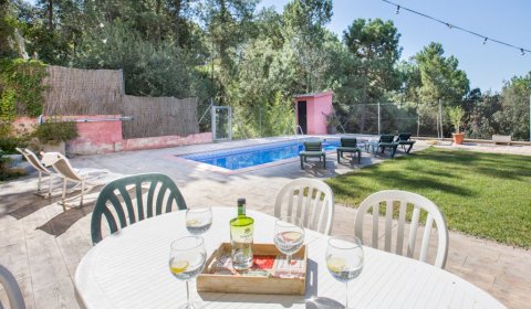 LL 818 Ferienvilla für 8 Personen mit einem privaten Pool bei Lloret de Mar an der Costa Brava