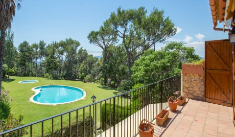 PA 305/2 Holiday house for 6 persons with pool in Llafranc on the Costa Brava