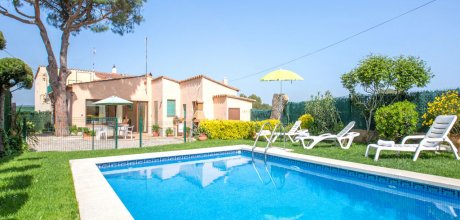 EA 605 Ferienvilla für 6 Personen mit privat Pool bei Esclanyà an der Costa Brava