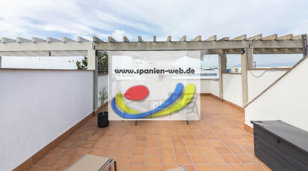 Moderne Penthouse Ferienwohnung Roses Costa Brava