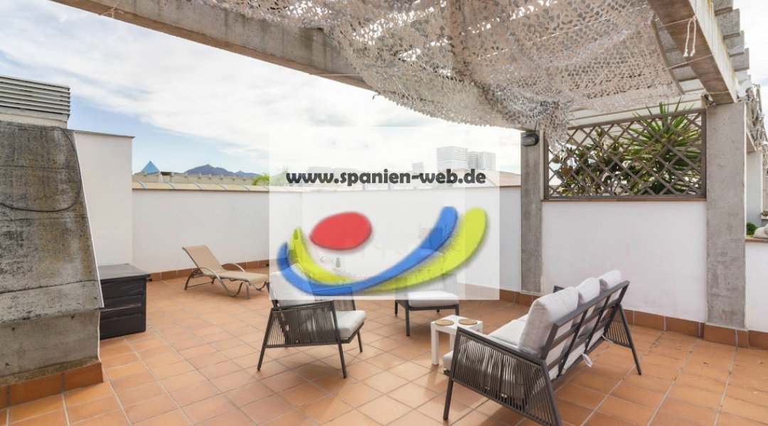 Moderne Penthouse Ferienwohnung Roses Costa Brava