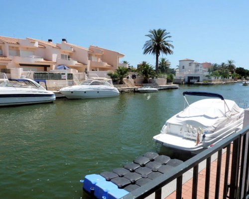 Ferienhaus mit Bootsanleger in Empuriabrava