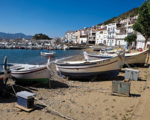Sanddstrand erlebe in Port de la Selva Costa Brava Spanien